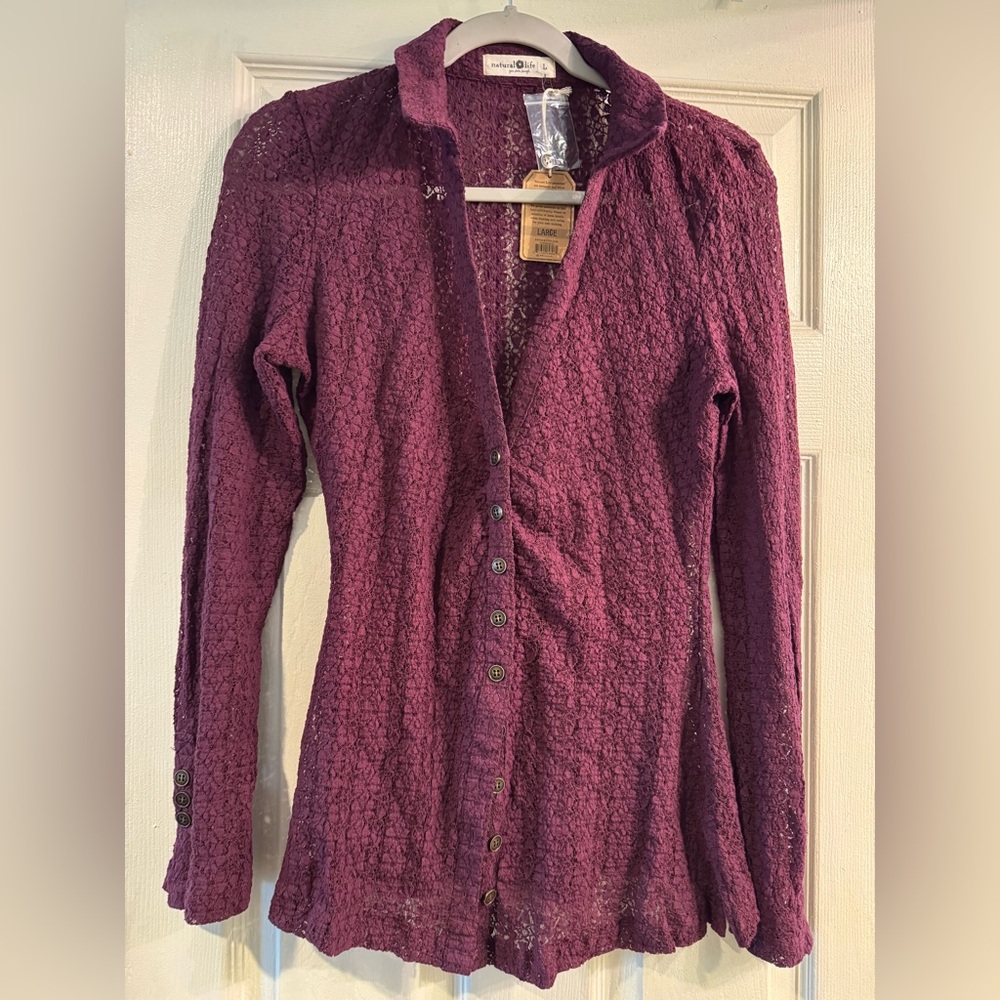 Natural Life Carina Lace Top in eggplant